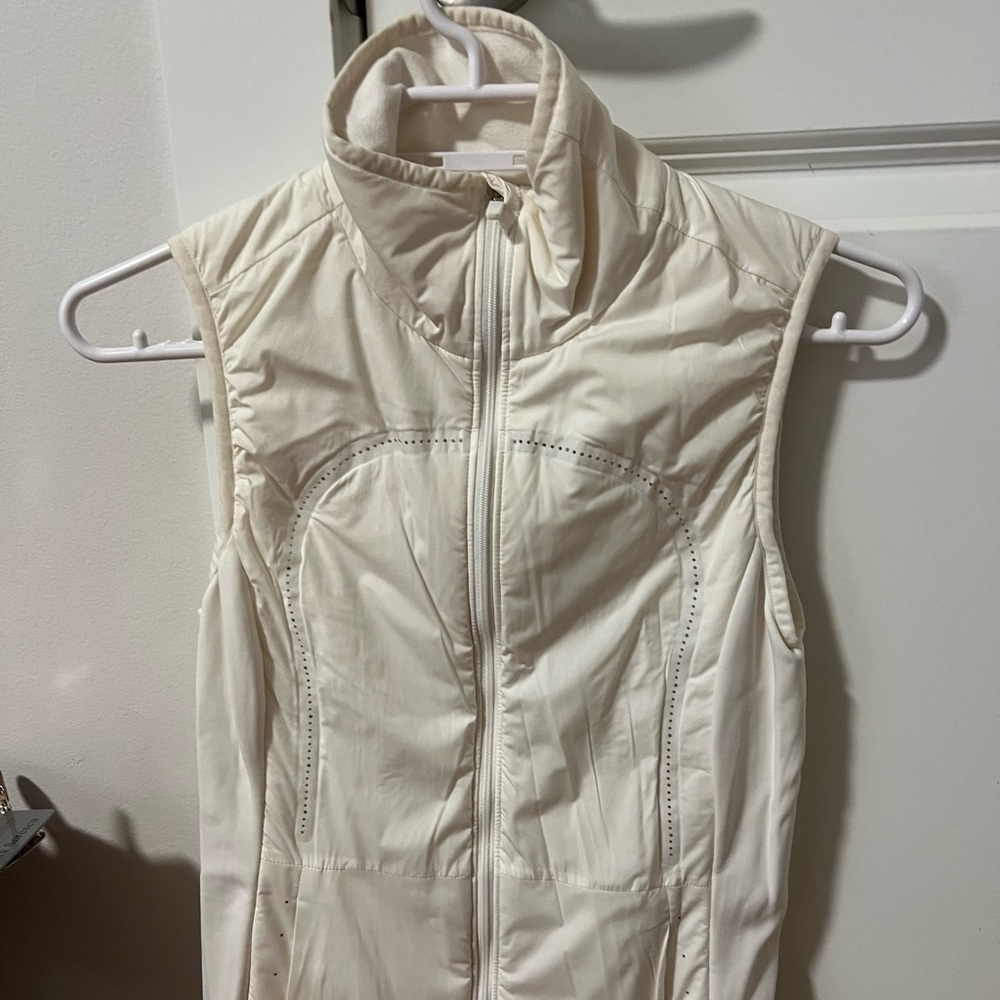 lululemon Down for It All Vest